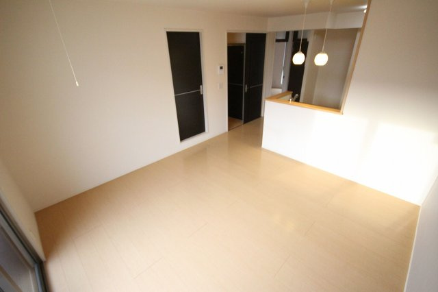 グランアヴァンティ　B棟の居間・リビング|※お部屋により仕様が異なる場合があります。