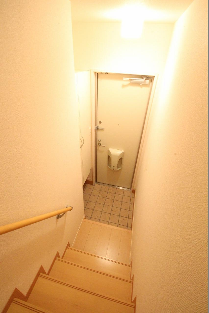 プランドール伊川の玄関|※お部屋により仕様が異なる場合があります。