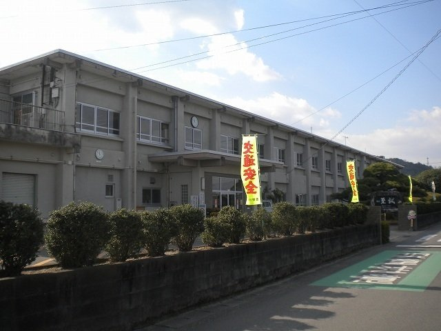 セント・フローラ　Ｂの周辺|学島小学校まで1000m