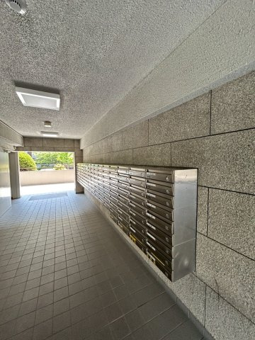 労住まきのハイツ一号棟のその他共用部分|集合ポスト部分です。