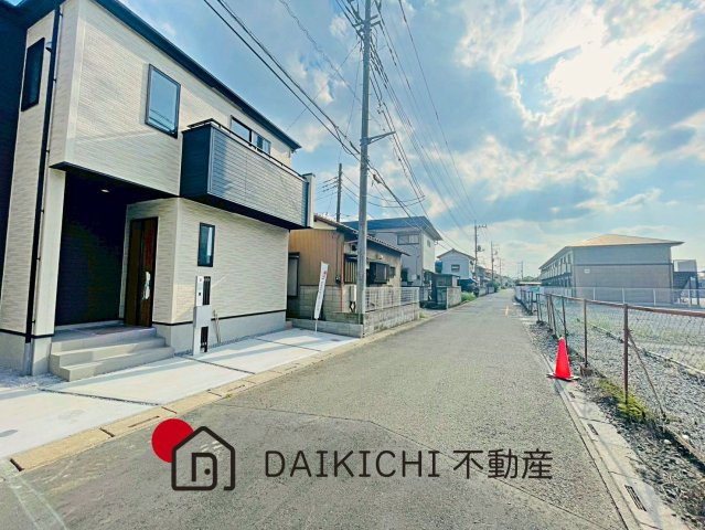 【前面道路含む現地写真】 | 桶川市上日出谷7期　GRAFARE　新築戸建　全9区画　1号棟