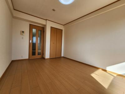 ガーレ花園の寝室|洋室