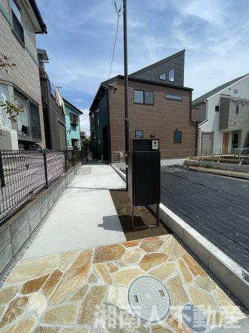 藤沢市亀井野４丁目１７－２３新築戸建