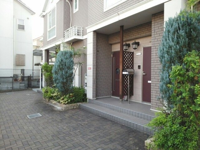 ポプラ－レｐａｒｔⅤのエントランス