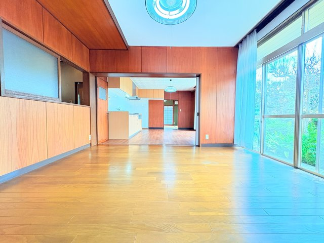 荒木町白口貸家の居間・リビング