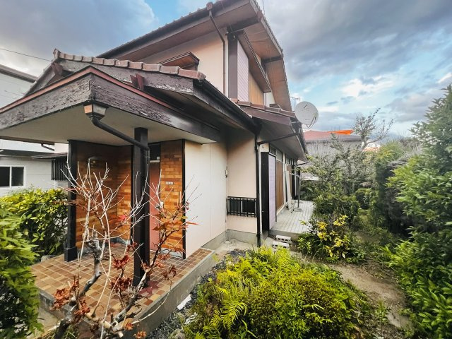 荒木町白口貸家の庭