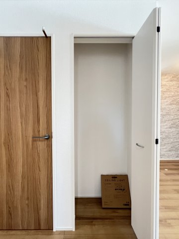 高浜市屋敷町2期　全4棟　2号棟の収納|キッチンパントリー