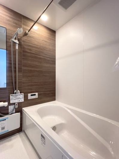 高浜市屋敷町2期　全4棟　2号棟の浴室