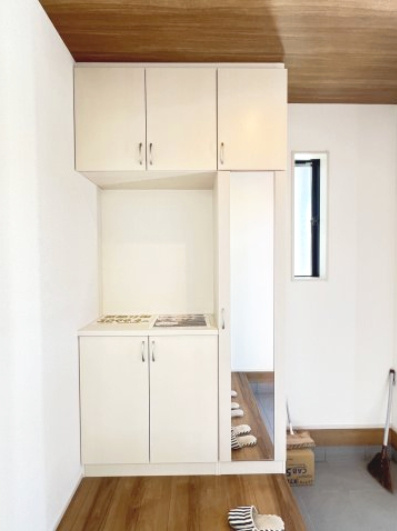 高浜市屋敷町2期　全4棟　2号棟の収納|シューズボックス