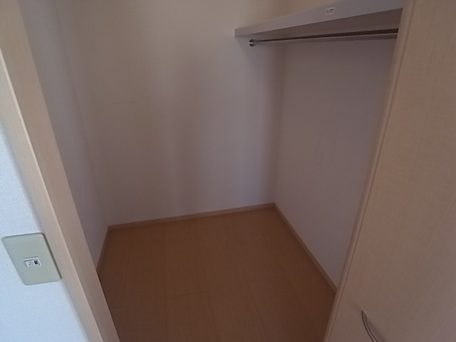 神戸市北区谷上南町の一戸建ての収納|ウォークインクローゼット