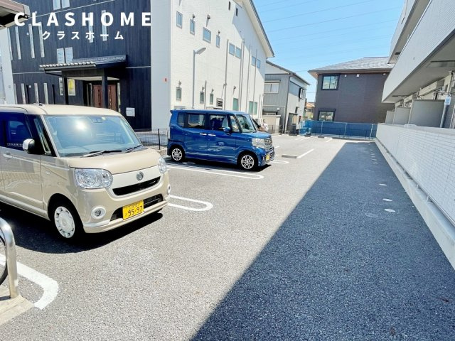 レグルス東刈谷　　刈谷市の賃貸ならクラスホーム刈谷店の駐車場