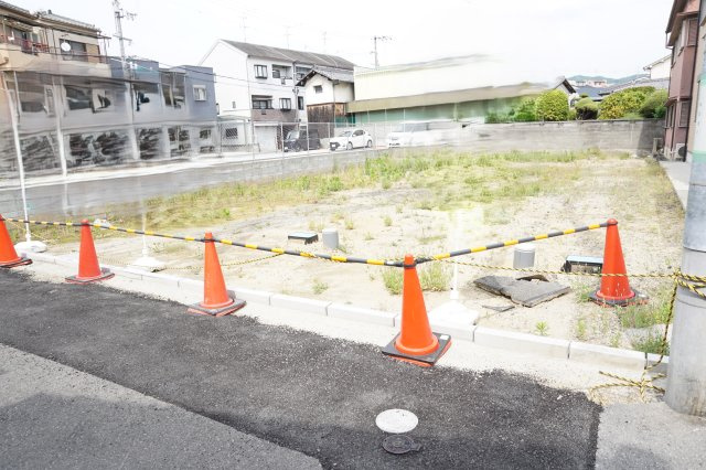 売土地　大東市大東町（建築条件無し更地）の外観