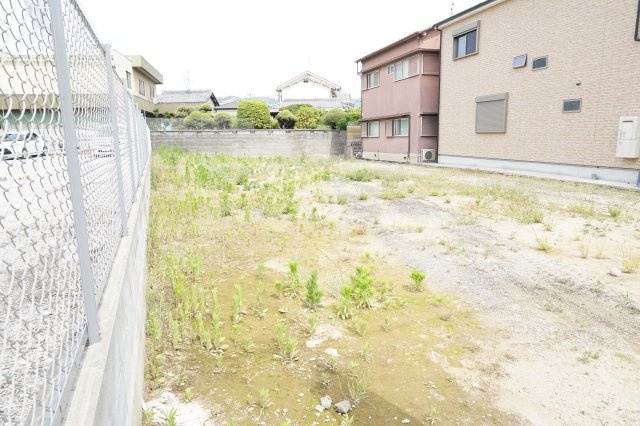 売土地　大東市大東町（建築条件無し更地）の外観