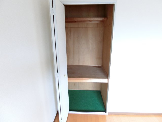 シティパレス狭山の収納