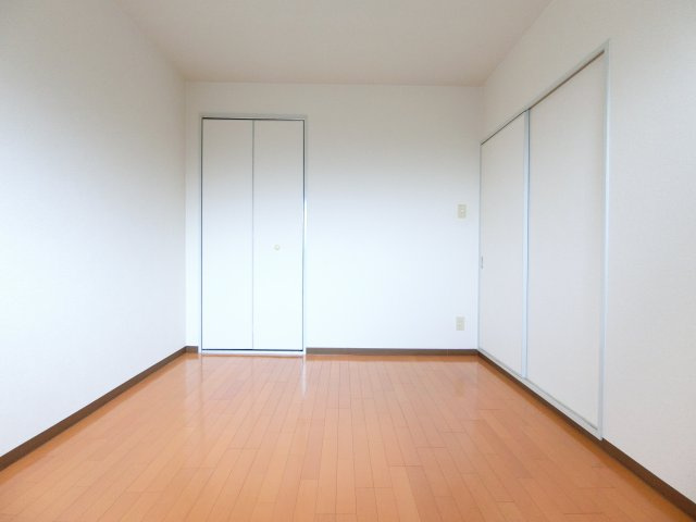 シティパレス狭山の寝室