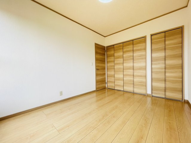 【洋室】 | 前橋市粕川町深津　中古住宅