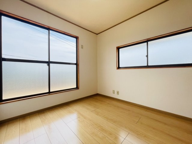 【洋室】 | 前橋市粕川町深津　中古住宅