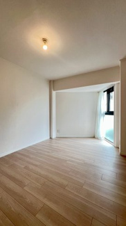 【子供部屋】 | サニークレスト宝塚 | 洋室