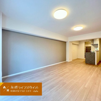 【居間・リビング】 | サニークレスト宝塚 | LDK