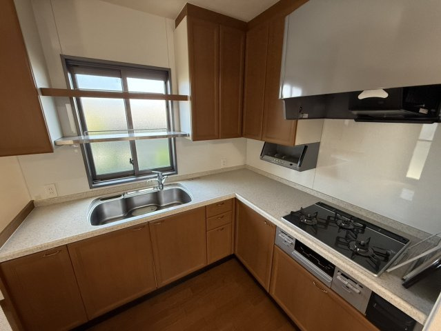 和歌山市内原・中古戸建・115823のキッチン