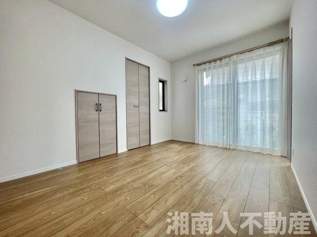 藤沢市下土棚３７３－７新築戸建の洋室|コンパクトで使いやすい洋室です