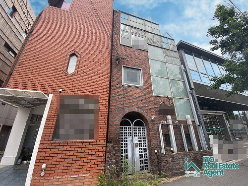 浄土寺上馬場町 店舗兼住居ビルの外観