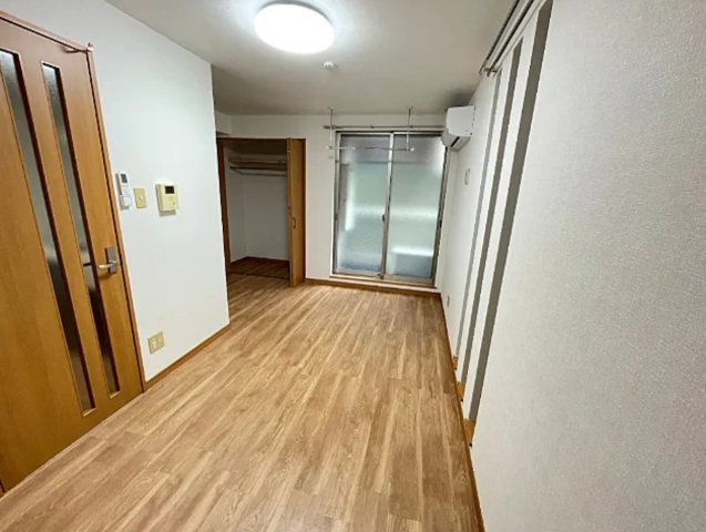 名古屋市北区大曽根4丁目　収益アパート　大曾根駅近の洋室