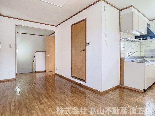 グラン・ソレイユＢの居間・リビング