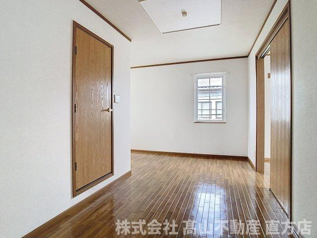 グラン・ソレイユＢの居間・リビング