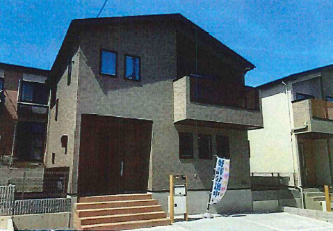 箕面市粟生新家３丁目　新築戸建