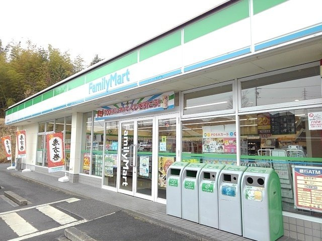 【周辺】 | シングルハイツ川島 | ファミリーマートまで620m
