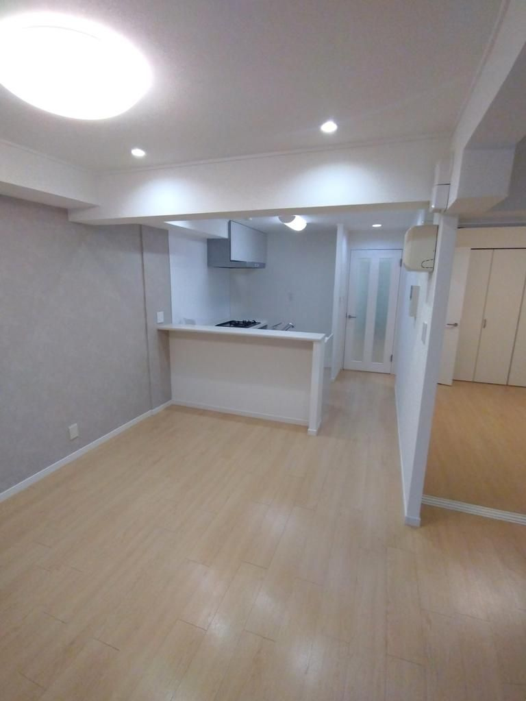 日野市三沢３丁目の中古マンションの居間・リビング