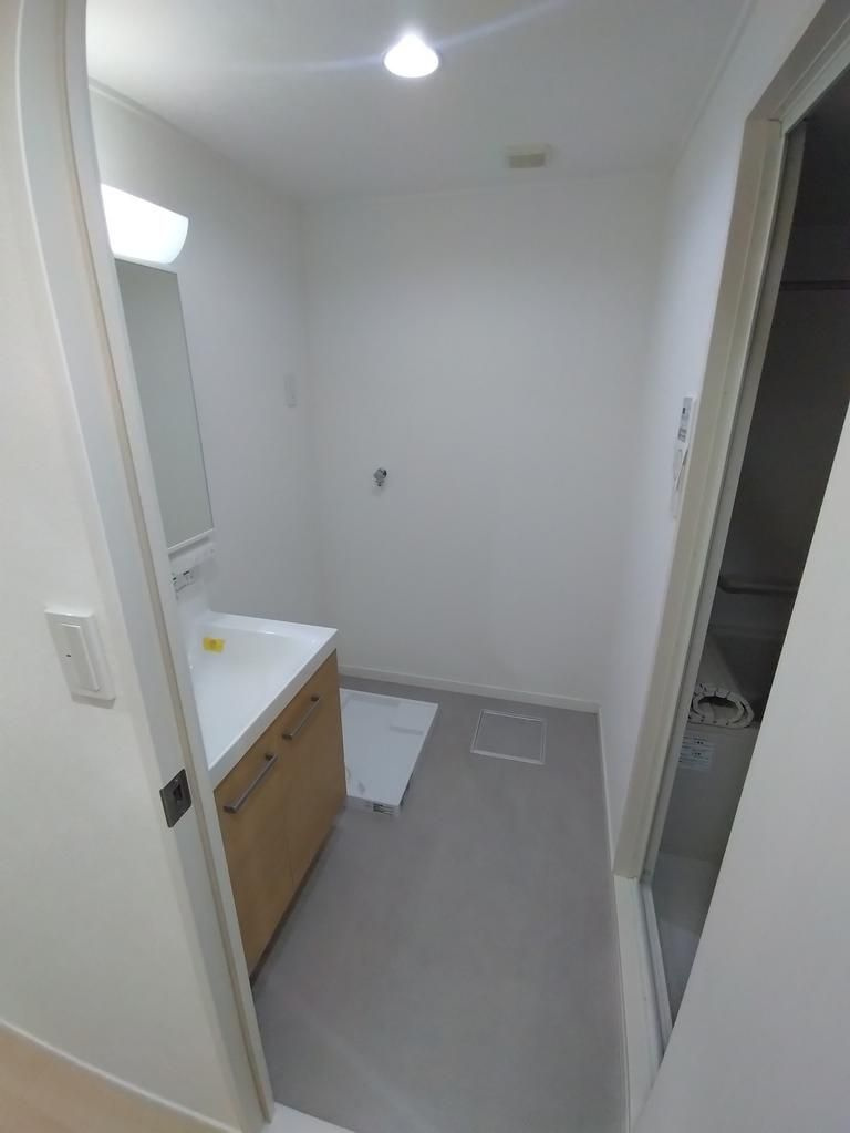 日野市三沢３丁目の中古マンションのランドリースペース