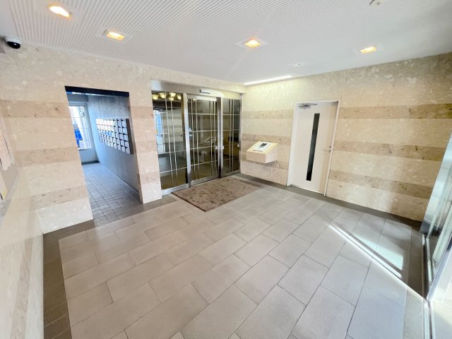 ユーハイム曰佐リベックスのエントランス