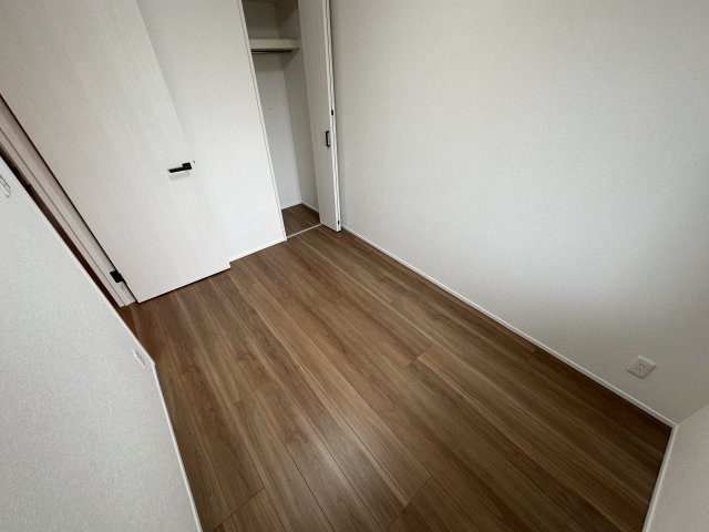 レクセル朝霞の洋室