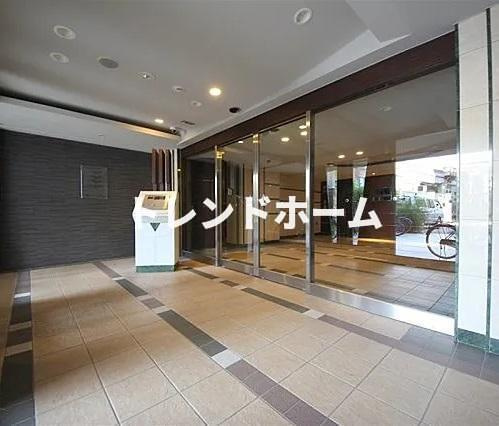 プレサンス天満ステーションフロントのエントランス|選べる家電プランあり！！