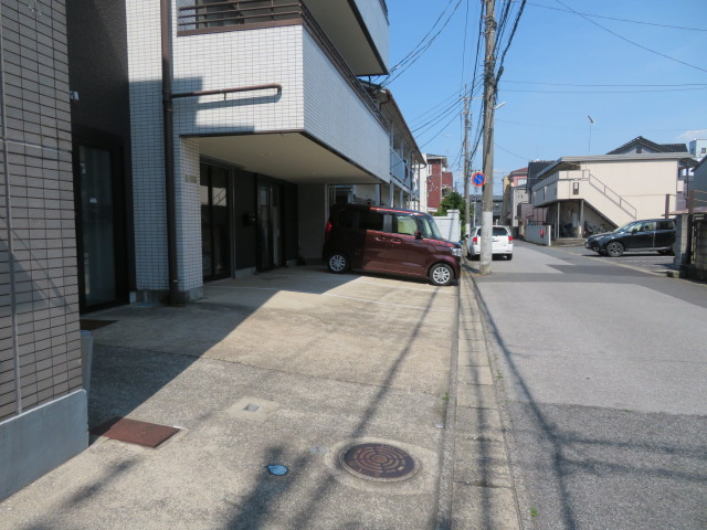 川口市前上町の店舗事務所