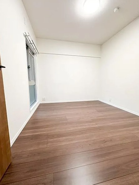 アーベイン朝霞リーデンスの洋室