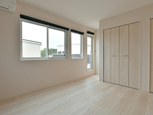 【洋室】 | 瀬戸市塩草が丘一丁目