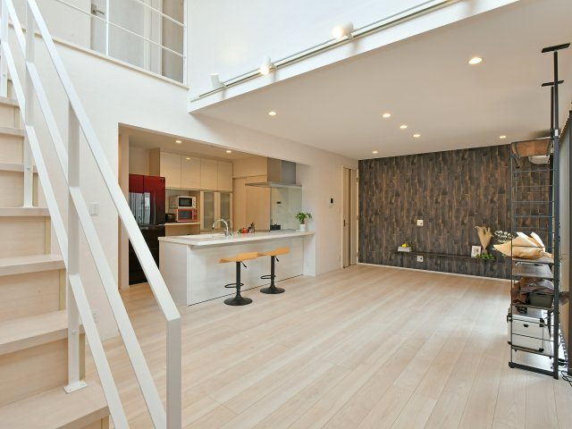 【居間・リビング】 | 瀬戸市塩草が丘一丁目