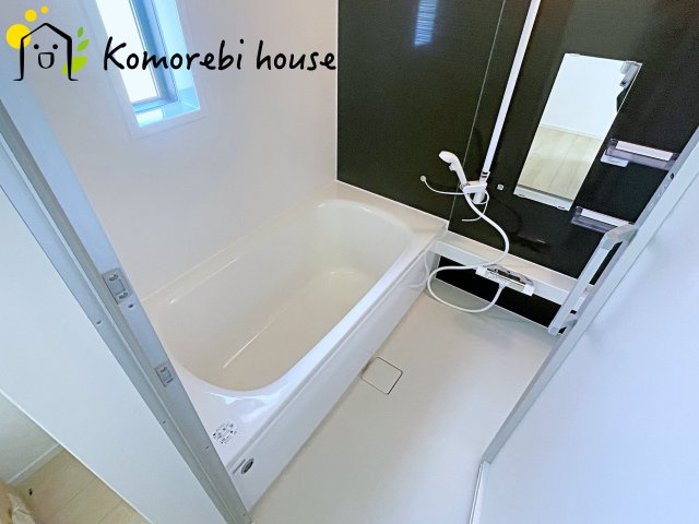 川島町伊草　第2　新築一戸建て　クレイドルガーデン　02の浴室|コンパクトで使いやすいお風呂です