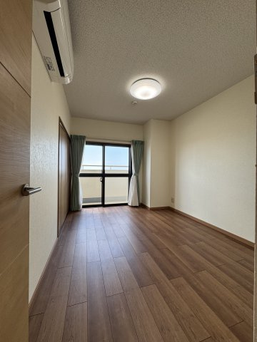 グランディオス米子の洋室