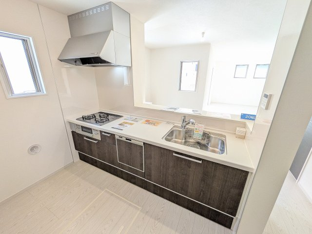 八王子市　館町　新築一戸建て　４期のキッチン|～使い勝手の良いシステムキッチン～