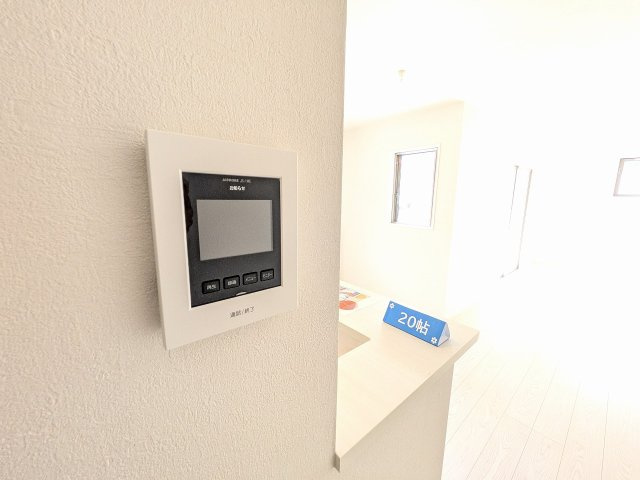 八王子市　館町　新築一戸建て　４期のセキュリティ|～TVモニター付インターホン　訪問者の確認に便利です～