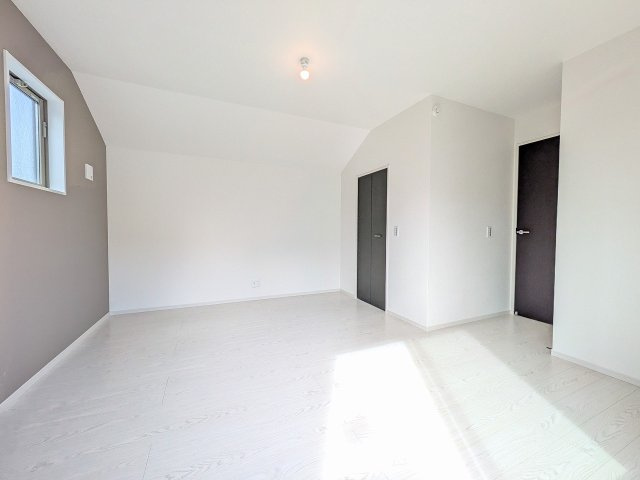 八王子市　館町　新築一戸建て　４期の収納|～ウォークインクローゼットでお荷物がスッキリ収まります～