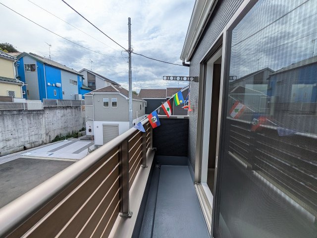 八王子市　館町　新築一戸建て　４期のバルコニー|～南側に2面バルコニーがあります～