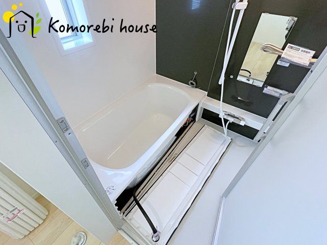 川島町伊草　第2　新築一戸建て　クレイドルガーデン　04の浴室|お風呂で日々の疲れを落としましょう