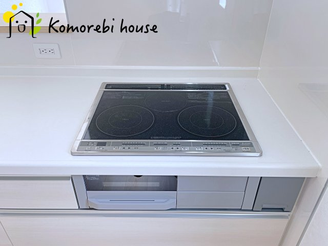 川島町伊草　第2　新築一戸建て　クレイドルガーデン　04のキッチン|キッチンです