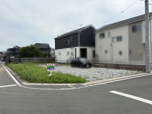 売地　豊川駅東区画整理４街区１画地の前面道路含む現地写真|前面道路含む現地写真