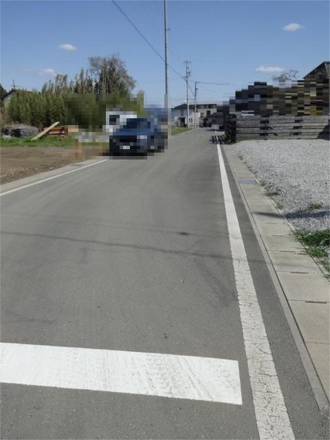 売地　豊川駅東区画整理４街区１画地の前面道路含む現地写真|前面道路（北側）